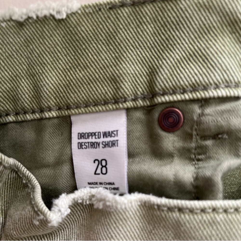 BDG Dropped Rise Distressed Denim Short - Picture 5 of 7